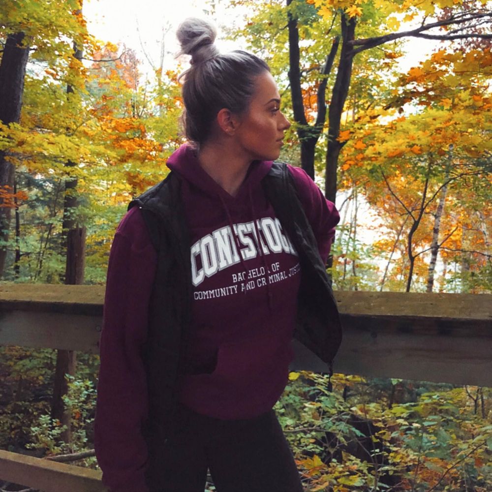 Meet your Posher, Melissa